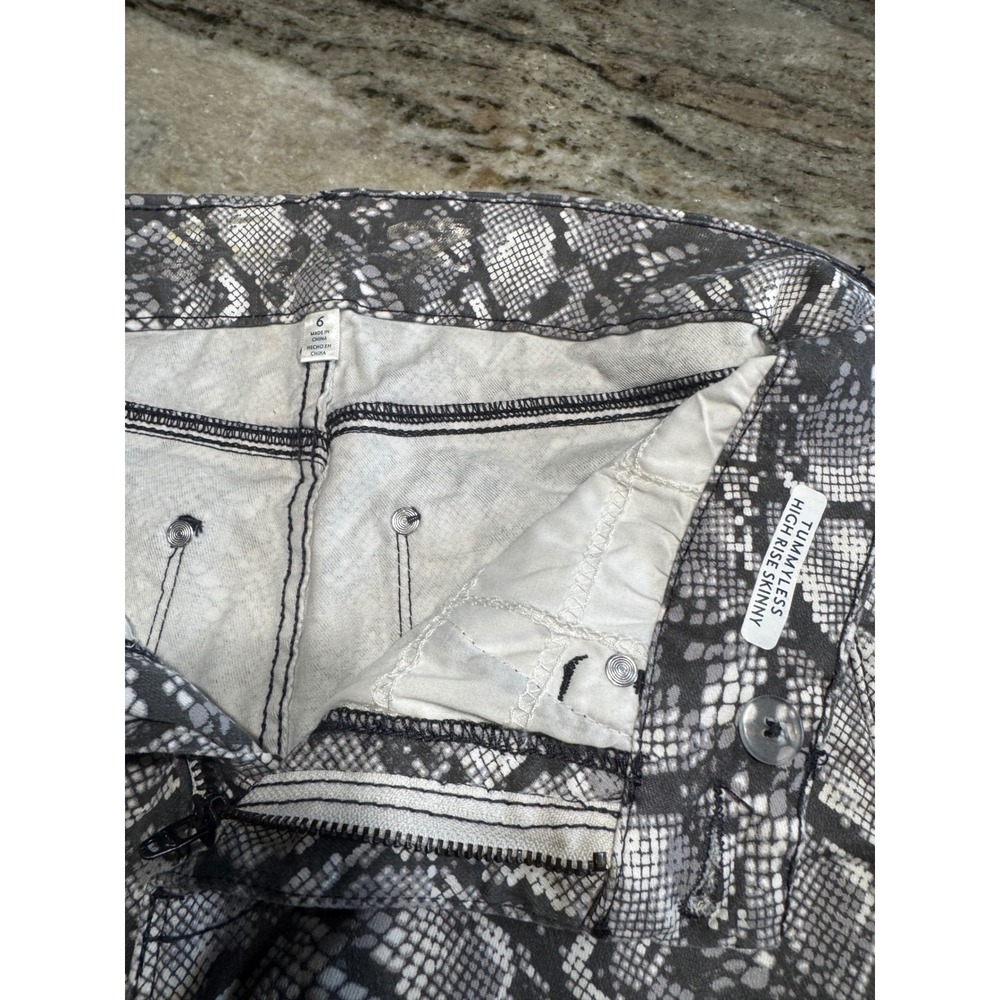 Seven 7 Snakeskin Print Skinny Jeans Womens 6 Tummyless High Rise Grey Black - Picture 4 of 8